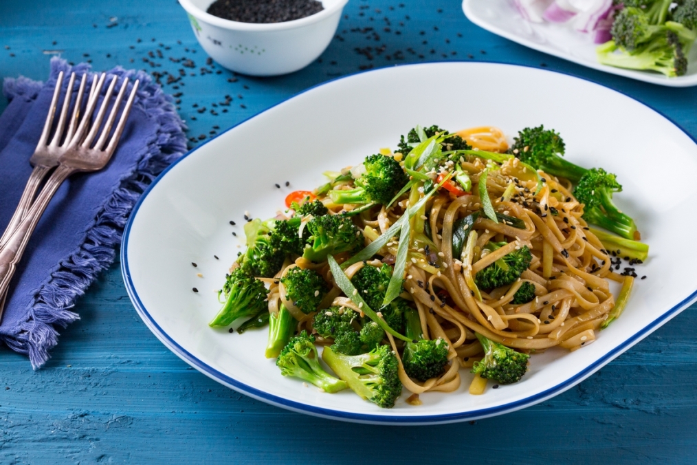 לויזון מרקט,צלחת מגש אובלי 31 ס"מ פס כחול, לויזון מרקט,צלחת מגש אובלי 31 ס"מ פס כחול,