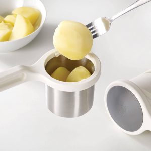 לויזון מרקט,מועך תפוח אדמה HELIX ג'וזף ג'וזף JOSEPH JOSEPH,126 לויזון מרקט,מועך תפוח אדמה HELIX ג'וזף ג'וזף JOSEPH JOSEPH,126