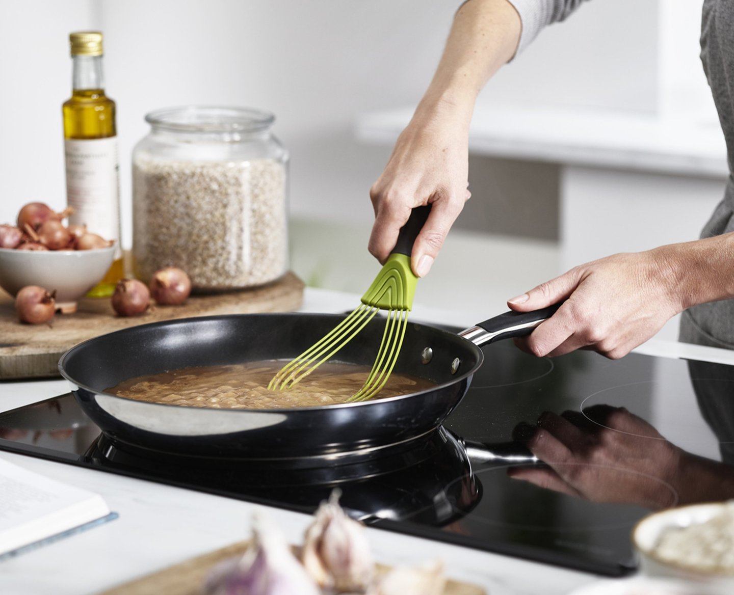 לויזון מרקט,מקציף מתכוונן אפור/ירוק JOSEPH JOSEPH ג'וזף ג'וזף, לויזון מרקט,מקציף מתכוונן אפור/ירוק JOSEPH JOSEPH ג'וזף ג'וזף,