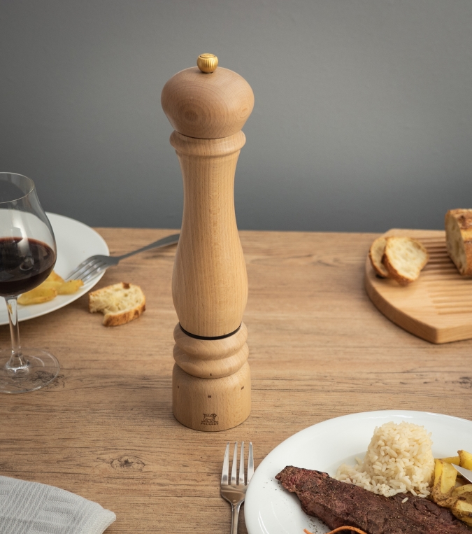 לויזון מרקט,מטחנת פלפל פיג'ו Paris עץ בהיר 12 ס"מ, לויזון מרקט,מטחנת פלפל פיג'ו Paris עץ בהיר 12 ס"מ,