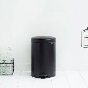 לויזון מרקט,פח פדל 20 ליטר שחור מט  Brabantia - NewIcon,