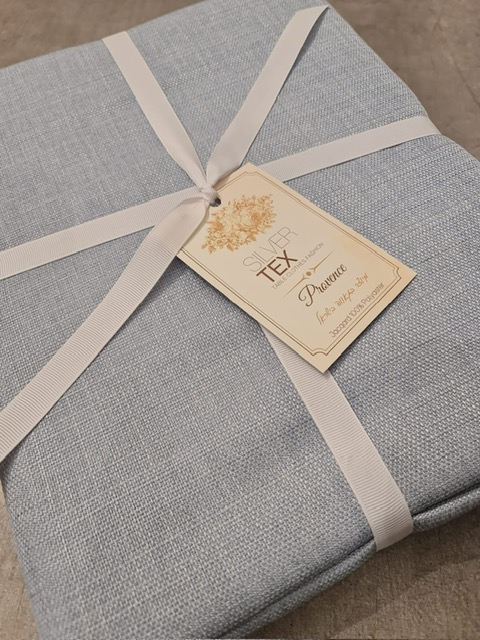 לויזון מרקט,מפת שולחן דגם פרובנס פוליאסטר במראה דמוי פשתן תכלת SILVERTEX, לויזון מרקט,מפת שולחן דגם פרובנס פוליאסטר במראה דמוי פשתן תכלת SILVERTEX,