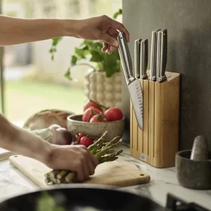 לויזון מרקט,סט 5 סכינים ומעמד במבוק ELEVATE ג'וזף ג'וזף JOSEPH JOSEPH,126