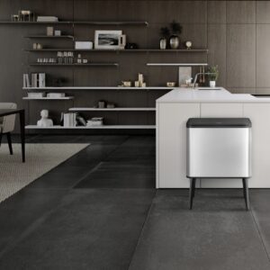 לויזון מרקט,פח אשפה על רגלים 42 ליטר POSE לבן מט,90