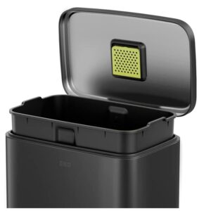 לויזון מרקט,פח אשפה מרובע 50 ליטר MADISON שחור מט מבית EKO עם פח פנימי,90