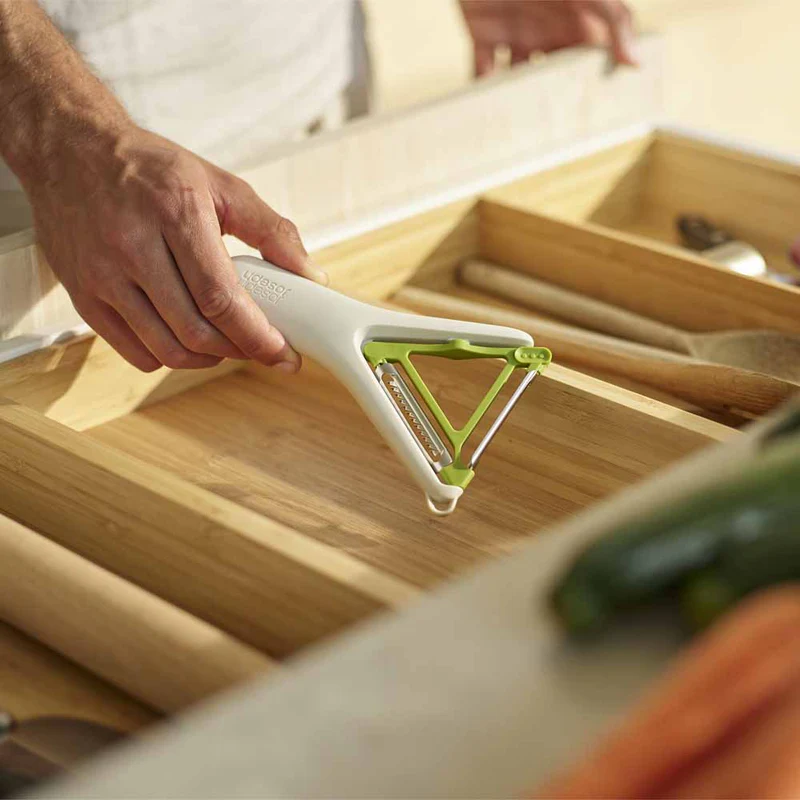 לויזון מרקט,קולפן עם 2 סוגי להבים ג'וזף ג'וזף JOSEPH JOSEPH, לויזון מרקט,קולפן עם 2 סוגי להבים ג'וזף ג'וזף JOSEPH JOSEPH,