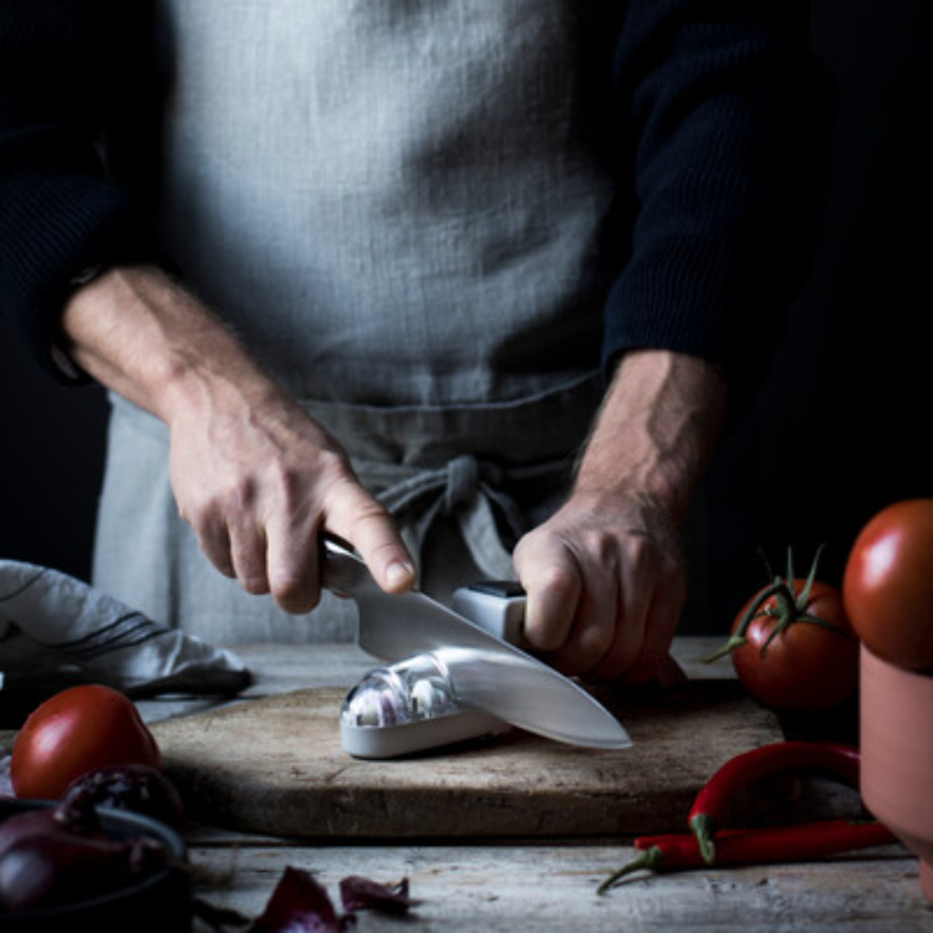 לויזון מרקט,משחיז סכינים ביתי 2 גלגלים GLOBAL | MINO SHARP 220-GB גלובל, לויזון מרקט,משחיז סכינים ביתי 2 גלגלים GLOBAL | MINO SHARP 220-GB גלובל,