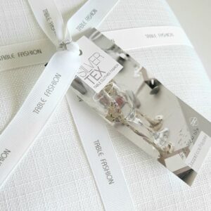 לויזון מרקט,מפת שולחן דגם פרובנס פוליאסטר במראה דמוי פשתן לבן SILVERTEX מידה 220X160 ס"מ,